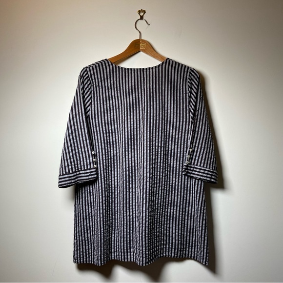 Tulip Striped Top - Picture 4 of 6